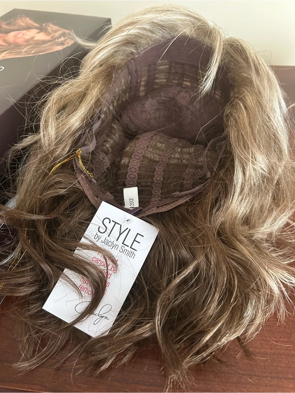 Jaclyn Smith Beachy wig in misty mocha